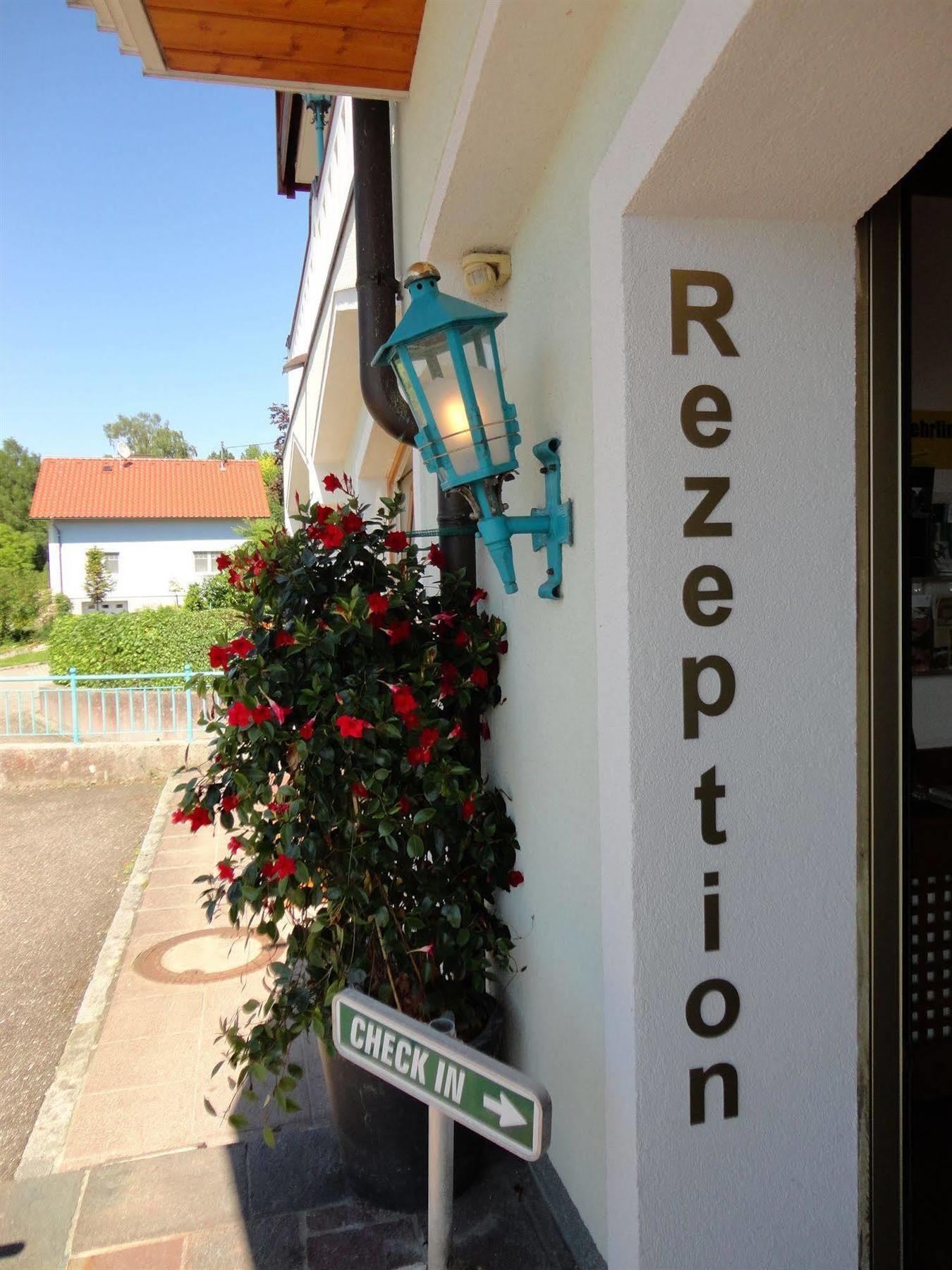 Komfort-Hotel Stockinger Ansfelden Exterior photo
